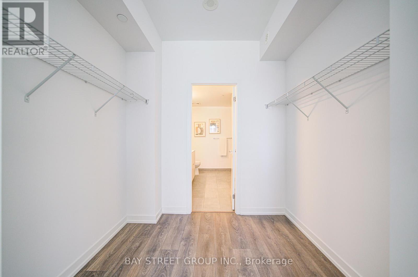 116 - 2530 Eglinton Avenue W, Mississauga, Ontario  L5M 0Z5 - Photo 33 - W12471355