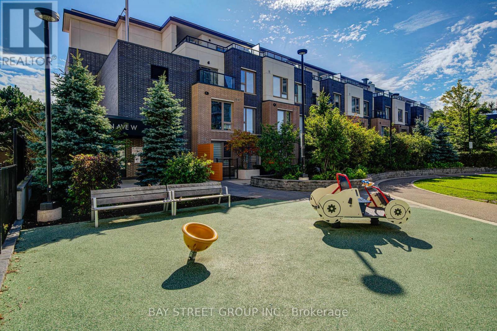 116 - 2530 Eglinton Avenue W, Mississauga, Ontario  L5M 0Z5 - Photo 42 - W12471355