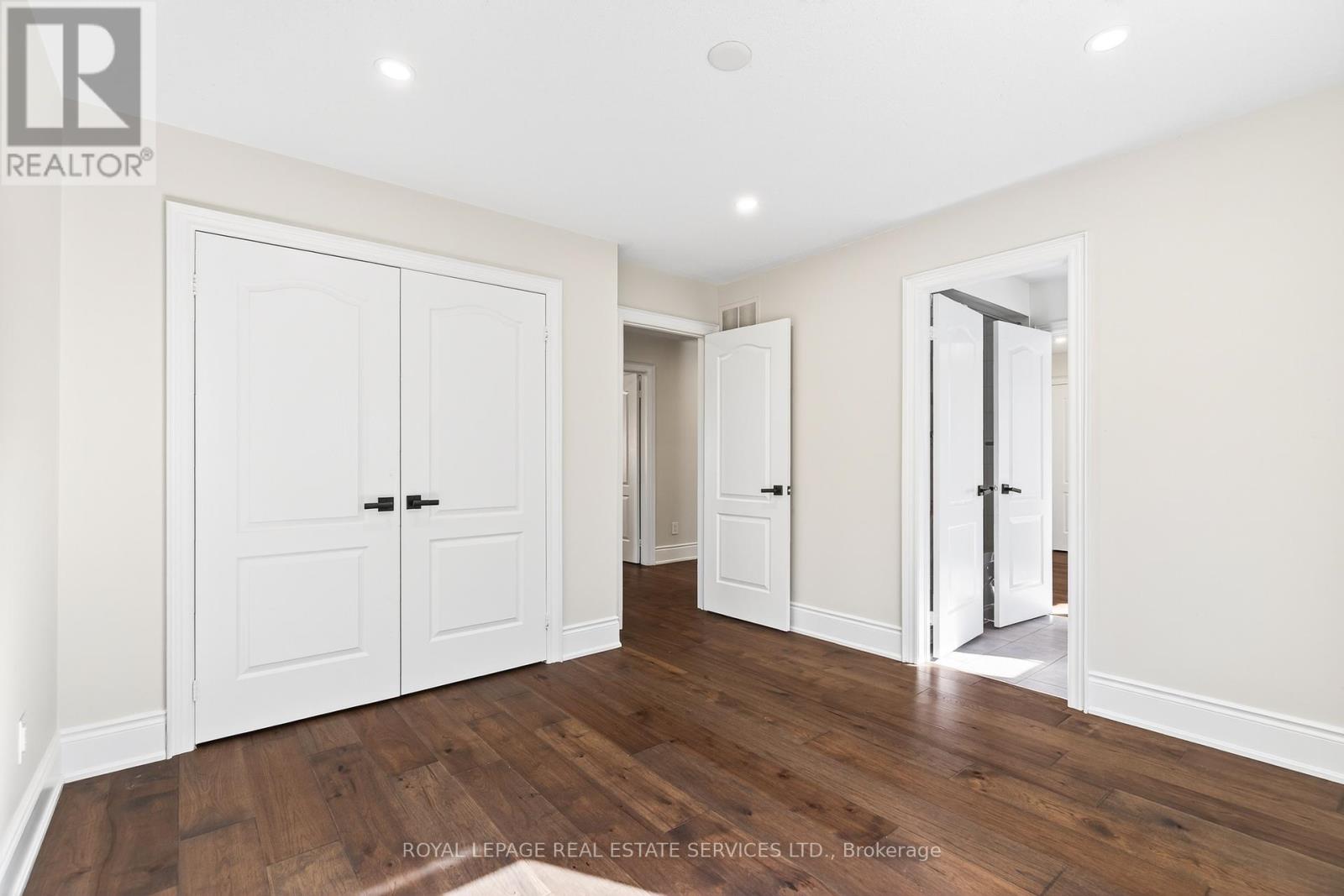 2240 Pine Glen Road, Oakville, Ontario  L6M 0G5 - Photo 31 - W12471360