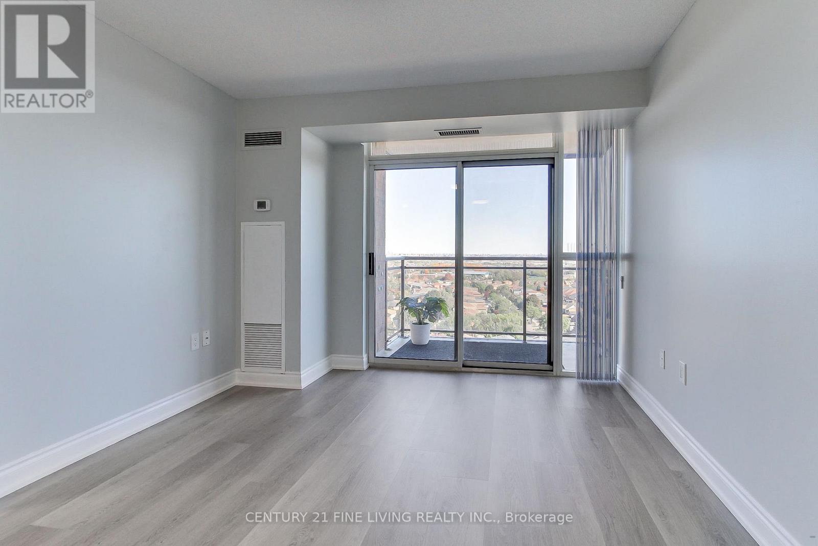 1415 - 55 Strathaven Drive, Mississauga, Ontario  L5R 4G9 - Photo 14 - W12471368