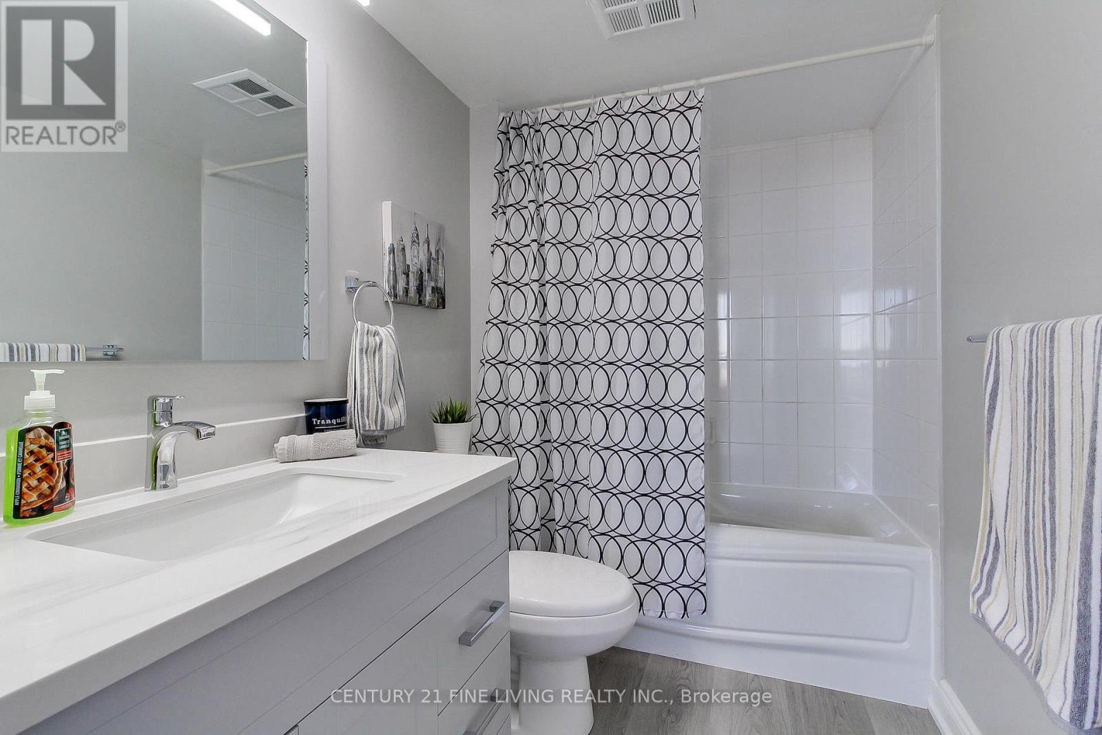 1415 - 55 Strathaven Drive, Mississauga, Ontario  L5R 4G9 - Photo 19 - W12471368