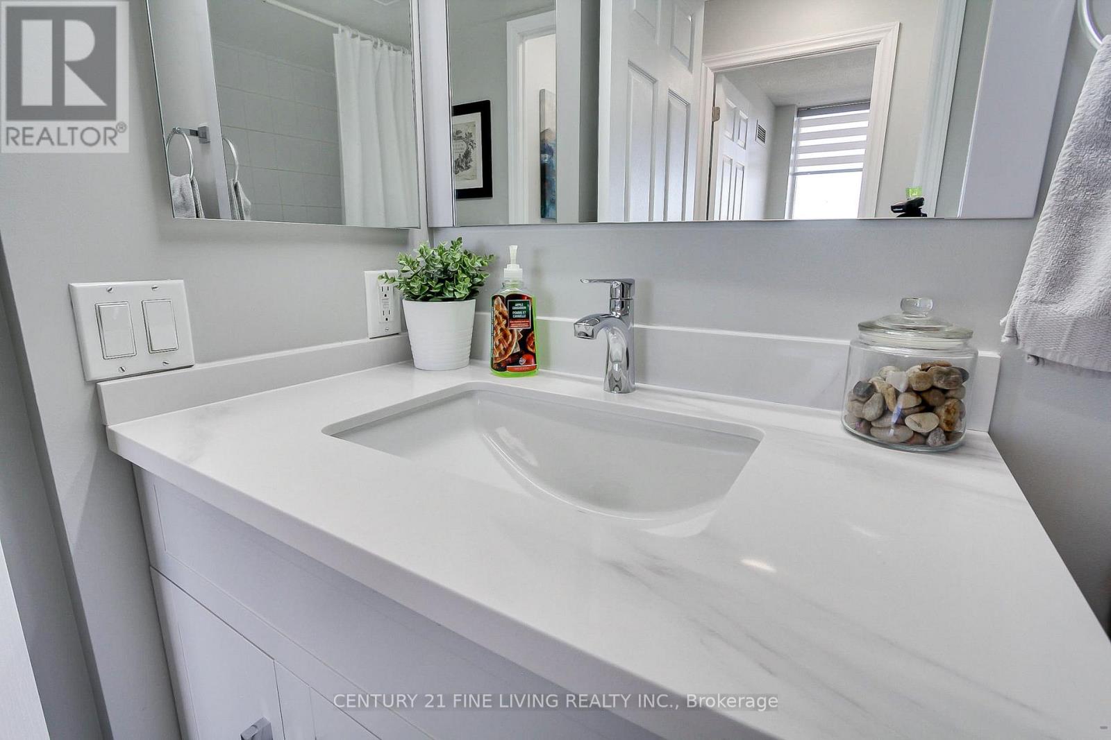 1415 - 55 Strathaven Drive, Mississauga, Ontario  L5R 4G9 - Photo 26 - W12471368