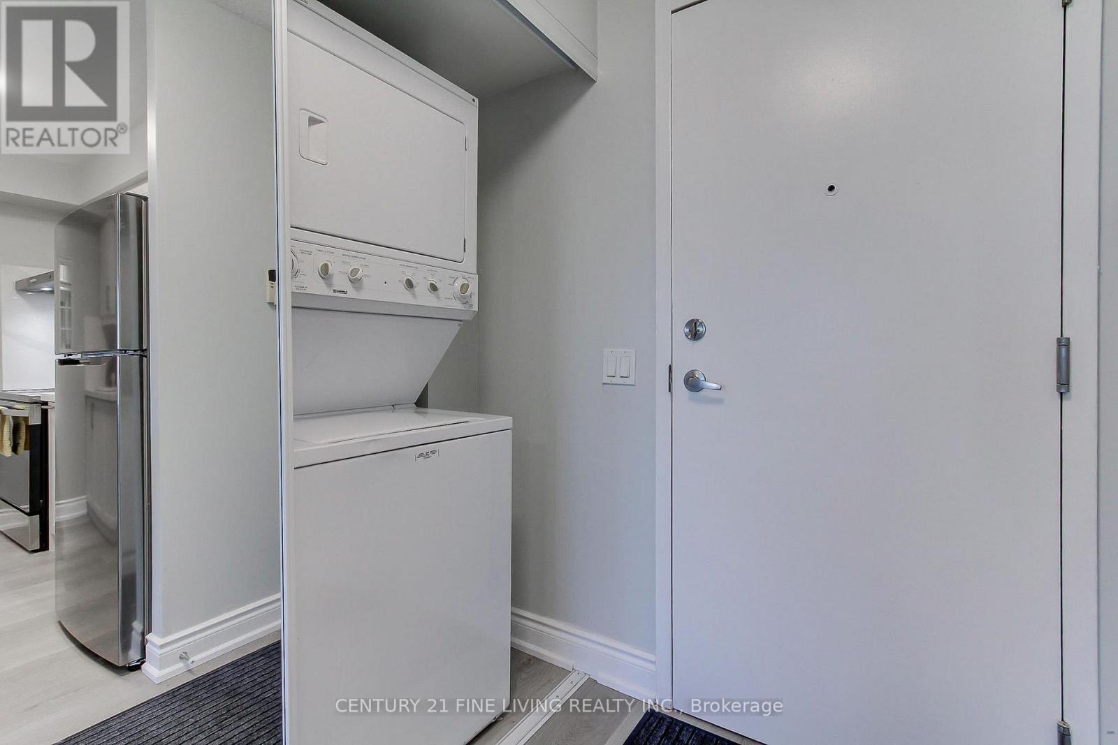 1415 - 55 Strathaven Drive, Mississauga, Ontario  L5R 4G9 - Photo 27 - W12471368