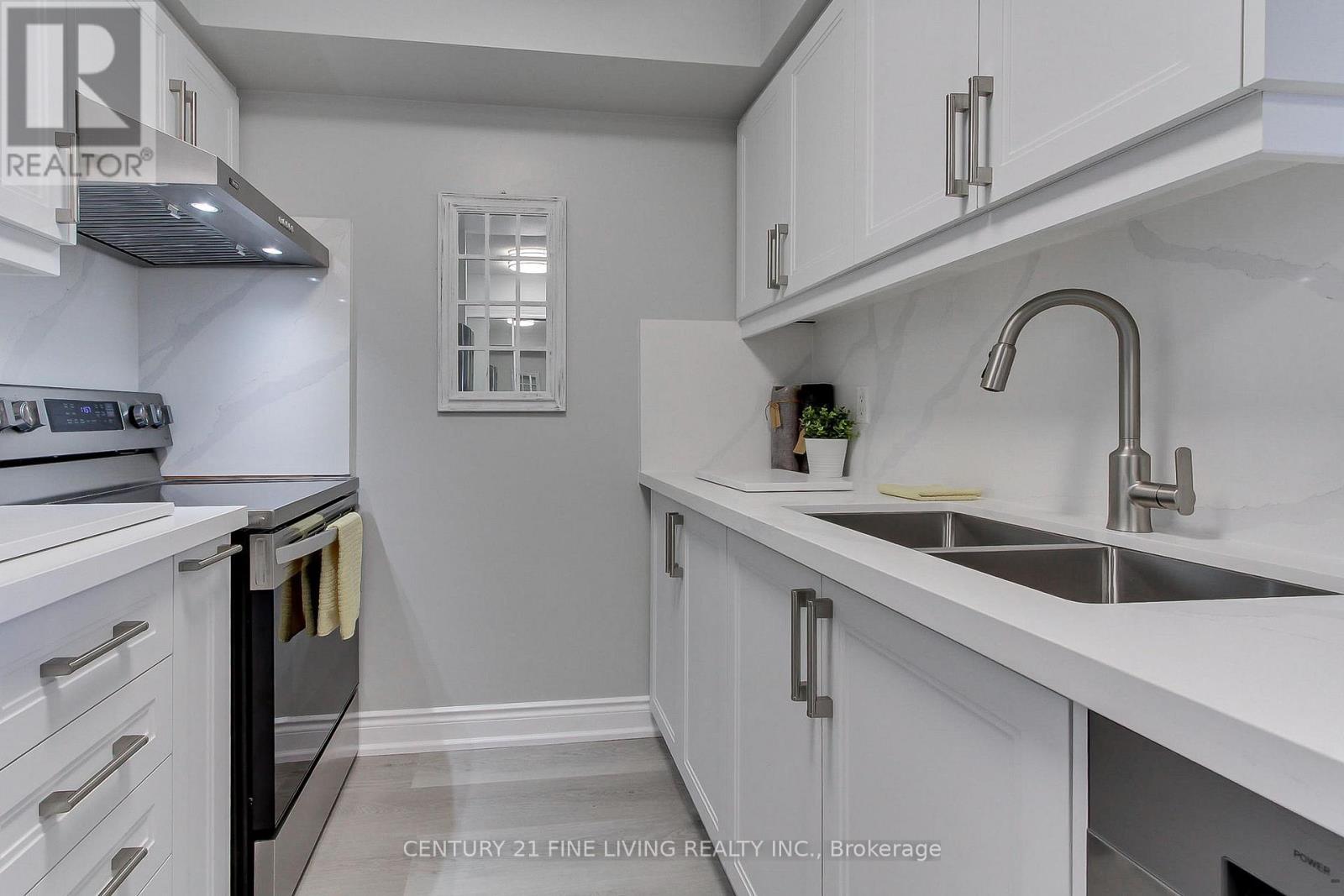1415 - 55 Strathaven Drive, Mississauga, Ontario  L5R 4G9 - Photo 8 - W12471368