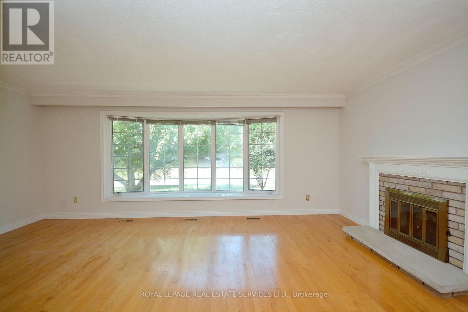 Upper - 1144 Sarta Road, Oakville, Ontario  L6L 2P2 - Photo 5 - W12471371