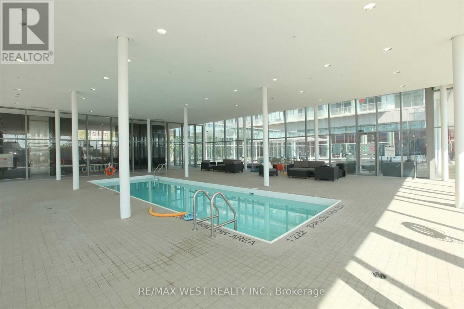 813 - 103 The Queensway, Toronto, Ontario  M6S 5B7 - Photo 36 - W12471389