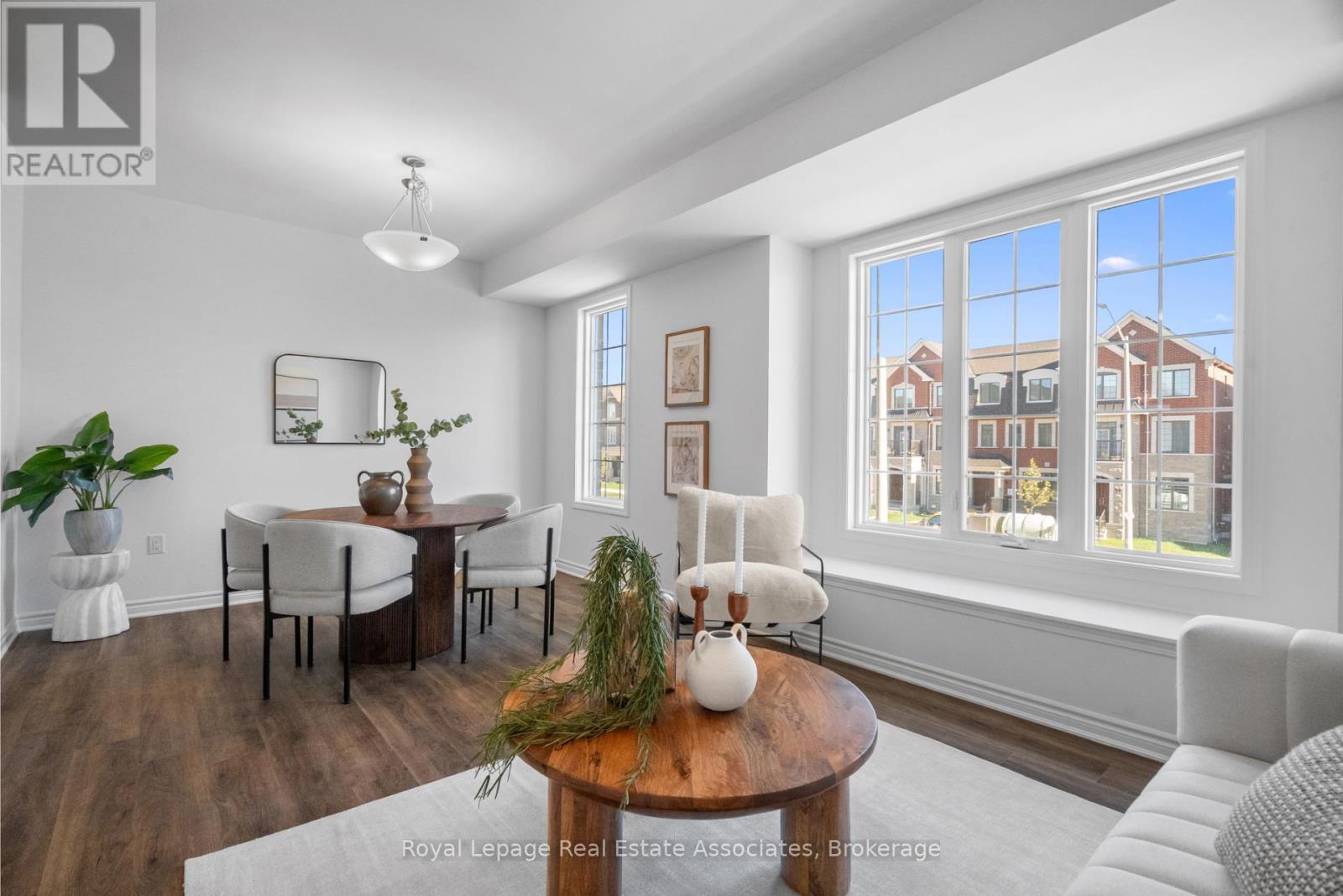 11 Cullingtree Place, Caledon, Ontario  L7C 4N7 - Photo 15 - W12471395