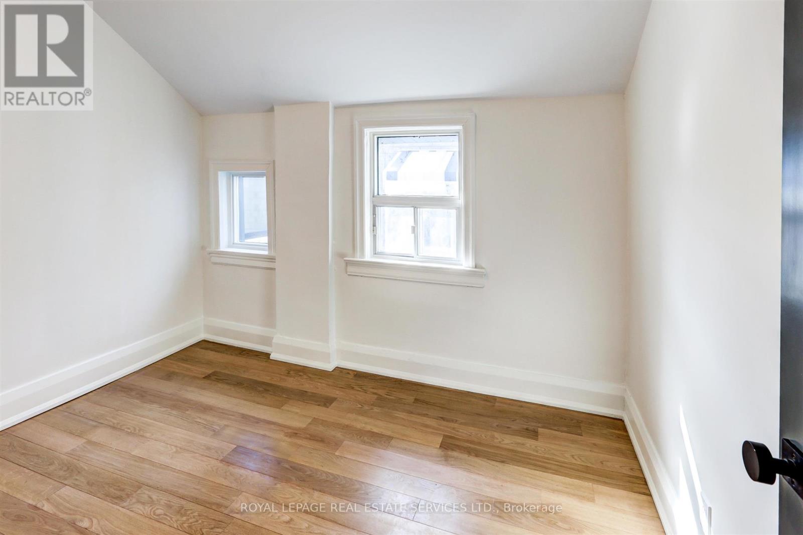 Front/main - 25 Boler Street, Toronto, Ontario  M6P 2Y2 - Photo 17 - W12471401