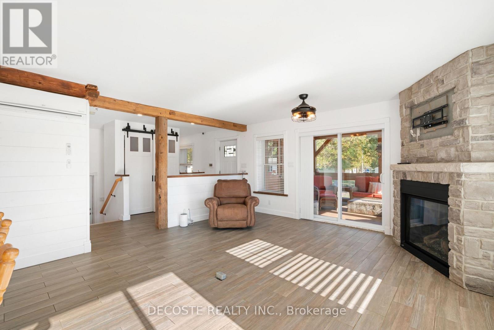 19201 Second Street, North Glengarry, Ontario  K0C 1B0 - Photo 12 - X12471416