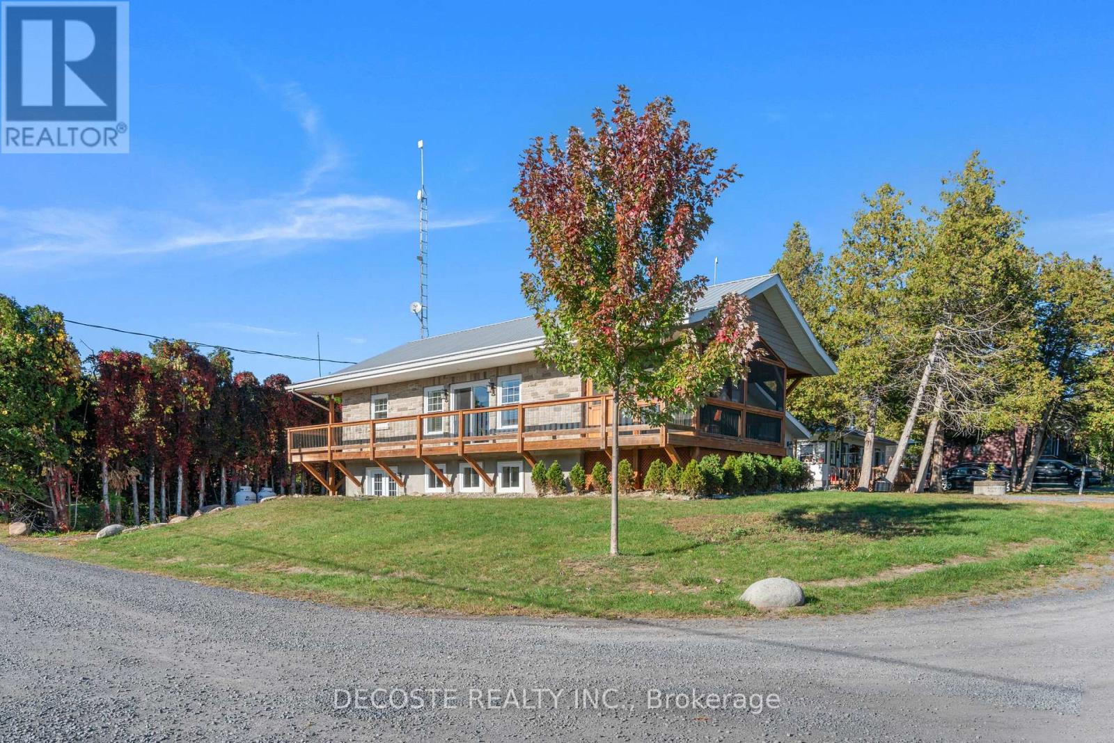 19201 Second Street, North Glengarry, Ontario  K0C 1B0 - Photo 2 - X12471416