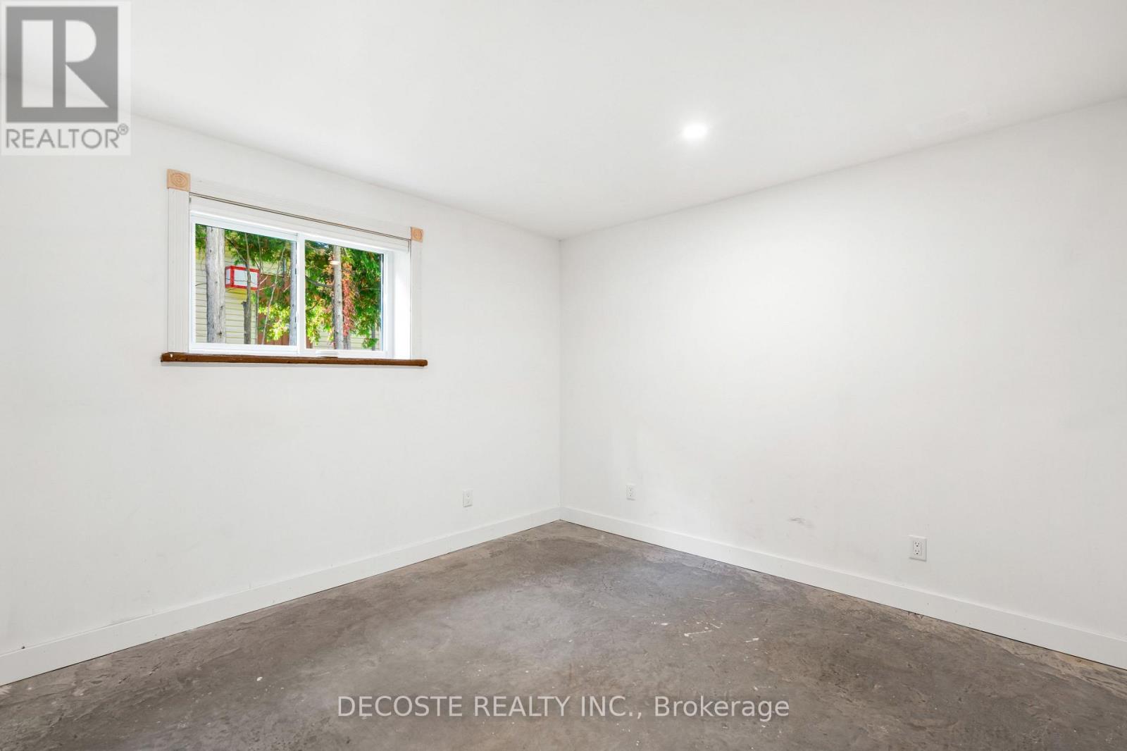 19201 Second Street, North Glengarry, Ontario  K0C 1B0 - Photo 33 - X12471416