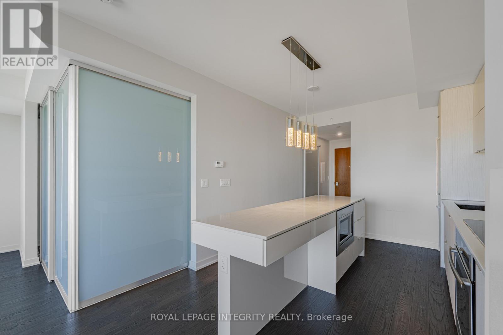 1006 - 101 Queen Street, Ottawa, Ontario  K1P 6L8 - Photo 16 - X12469704