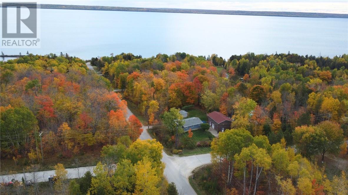 7 Moggy Parkway, Manitowaning, Ontario  P0P 1N0 - Photo 3 - 2125237