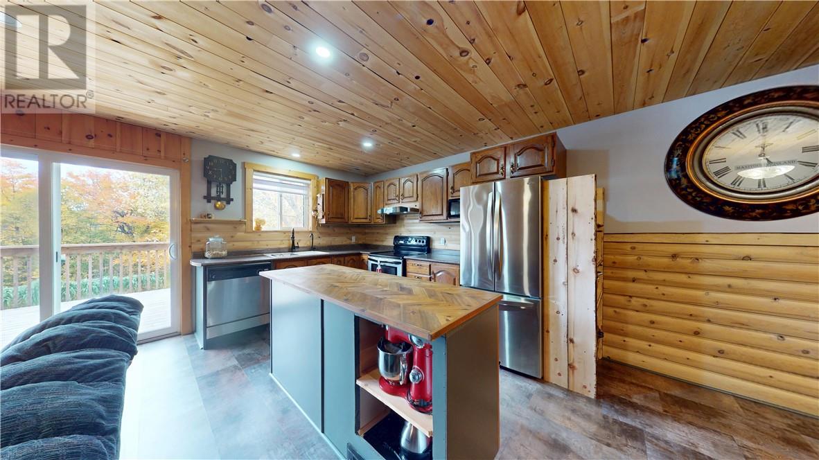 7 Moggy Parkway, Manitowaning, Ontario  P0P 1N0 - Photo 78 - 2125237