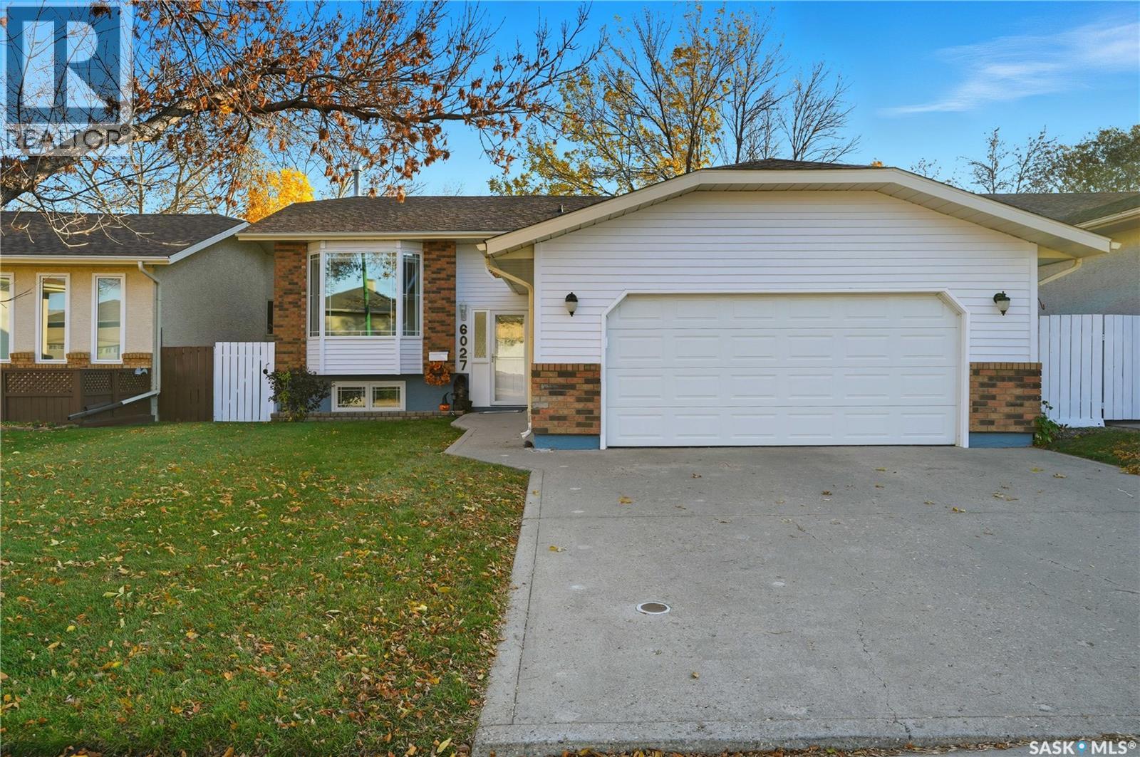 6027 Ehrle Crescent, Regina, Saskatchewan  S4X 4E6 - Photo 1 - SK021223