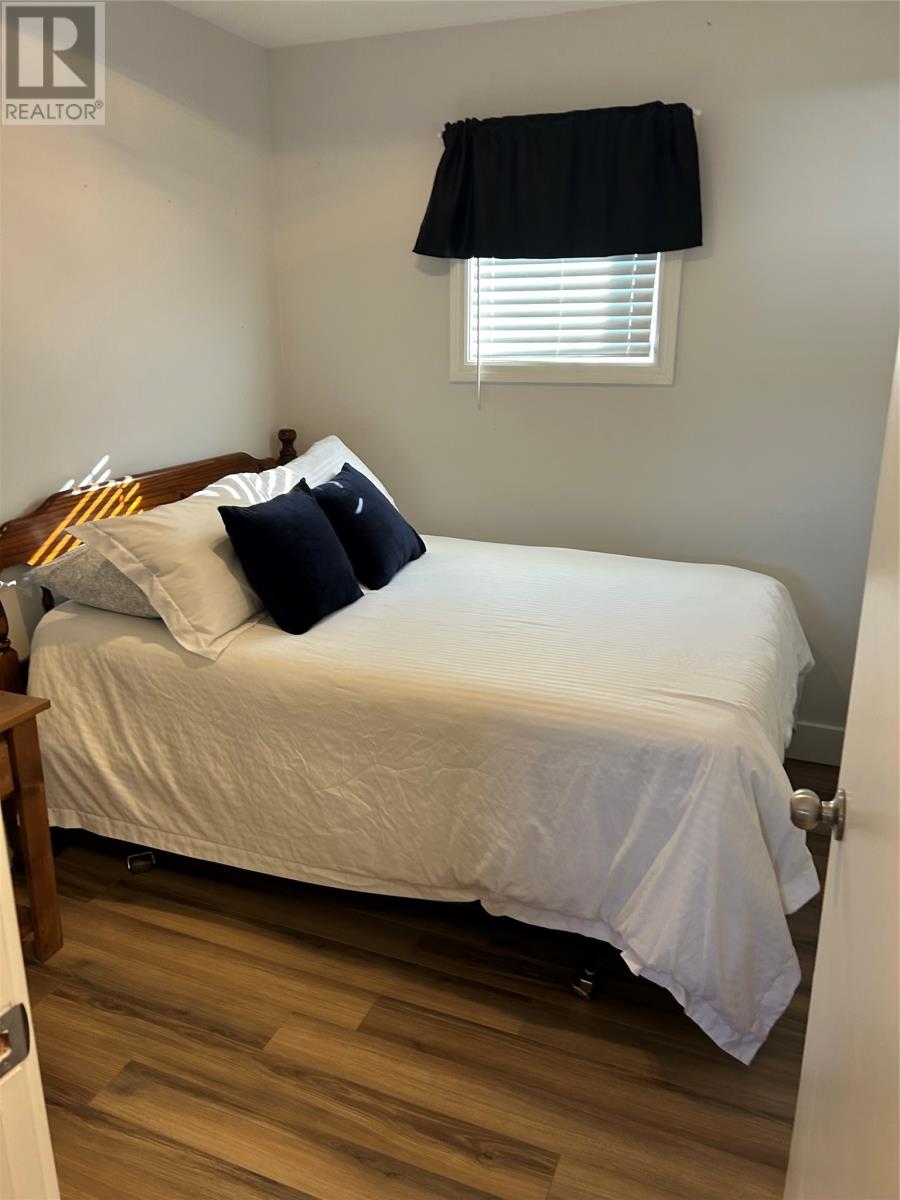 319 J.r Smallwood Boulevard, Gambo, Newfoundland & Labrador  A0G 1T0 - Photo 11 - 1291722