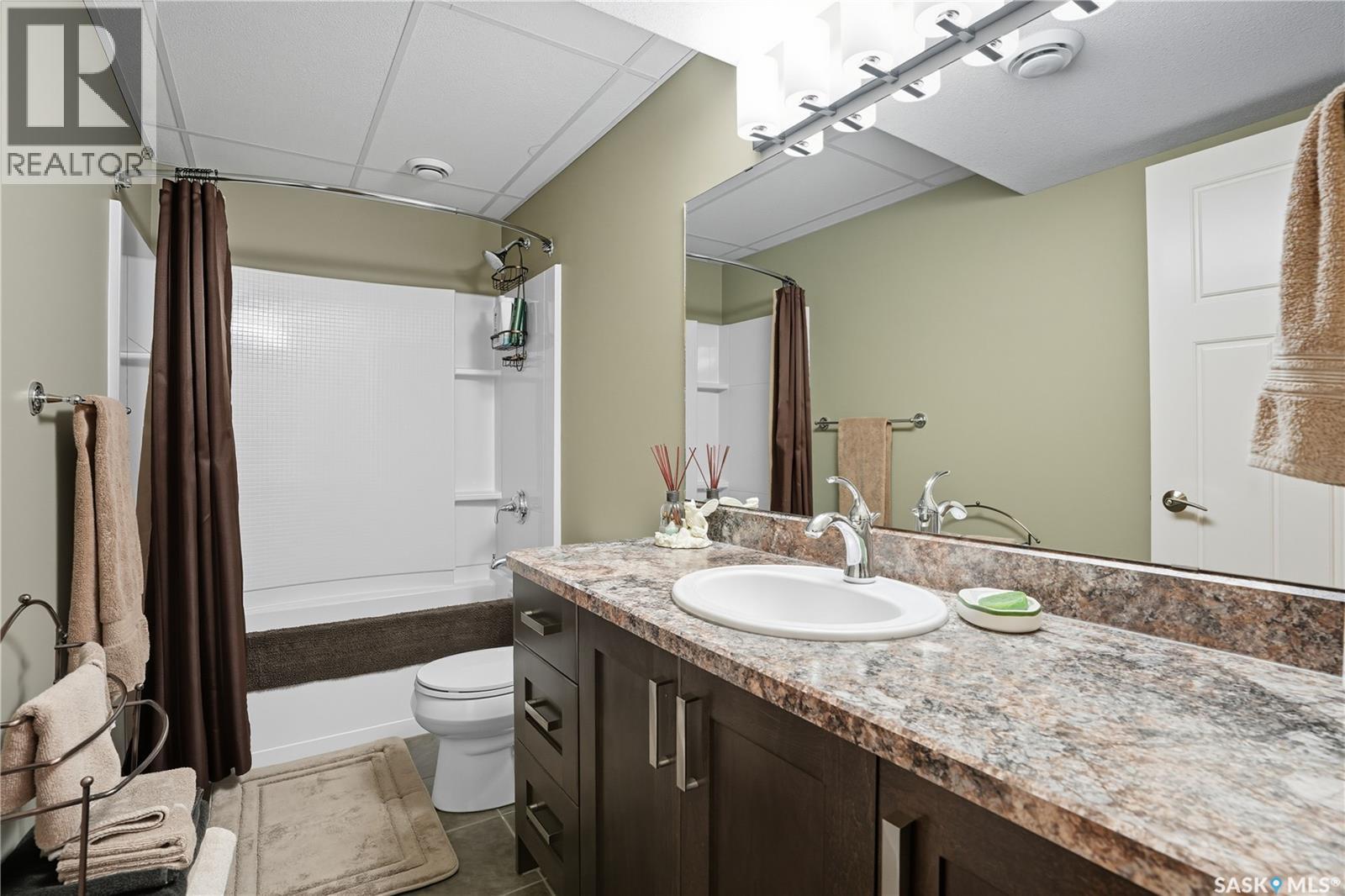 805 Weisdorff Place, Warman, Saskatchewan  S0K 4S2 - Photo 32 - SK021123