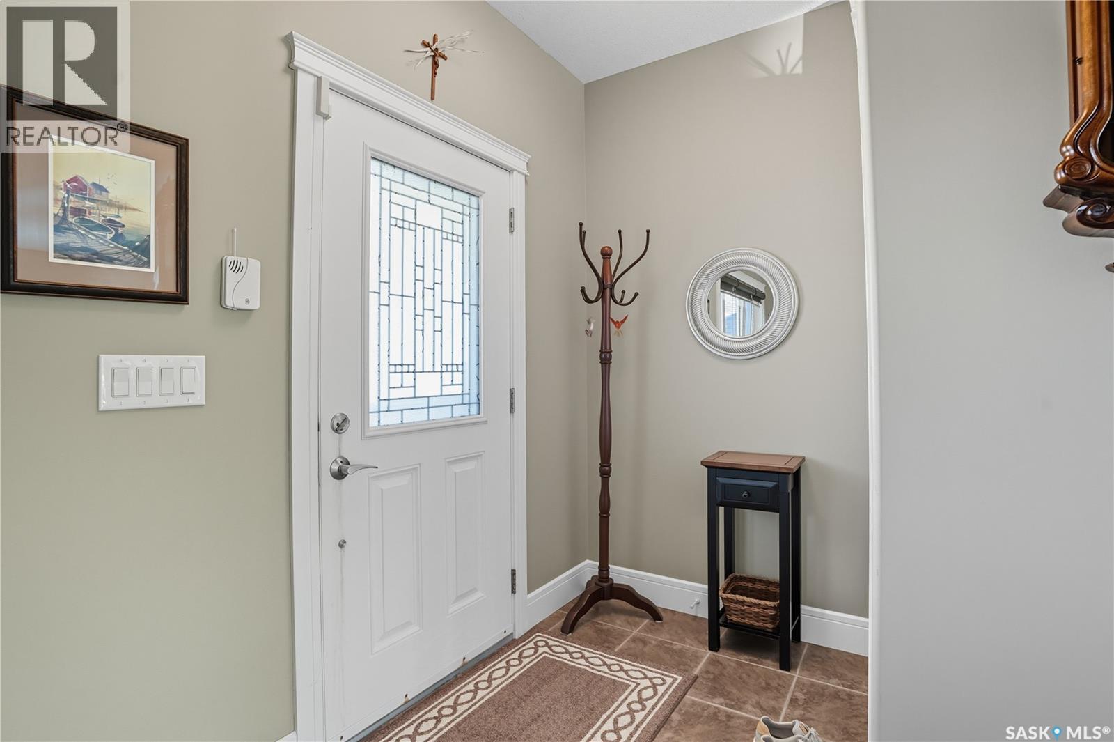 805 Weisdorff Place, Warman, Saskatchewan  S0K 4S2 - Photo 4 - SK021123