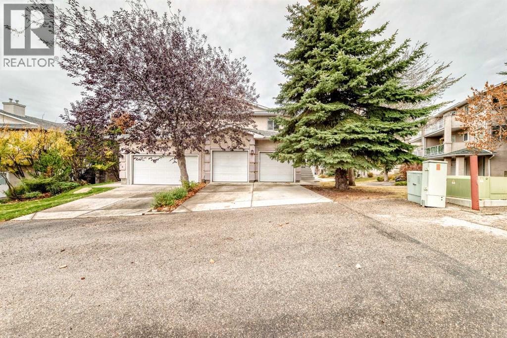 82 Sierra Morena Green Sw, Calgary, Alberta  T3H 3E5 - Photo 1 - A2262519
