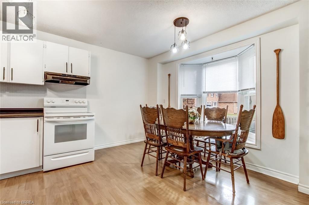24 Coachwood Road Unit# 6, Brantford, Ontario  N3R 3R4 - Photo 7 - 40780493
