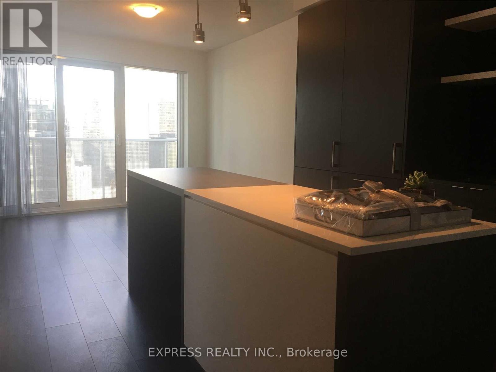 4103 - 100 Harbour Street, Toronto, Ontario  M5J 0B5 - Photo 2 - C12471407