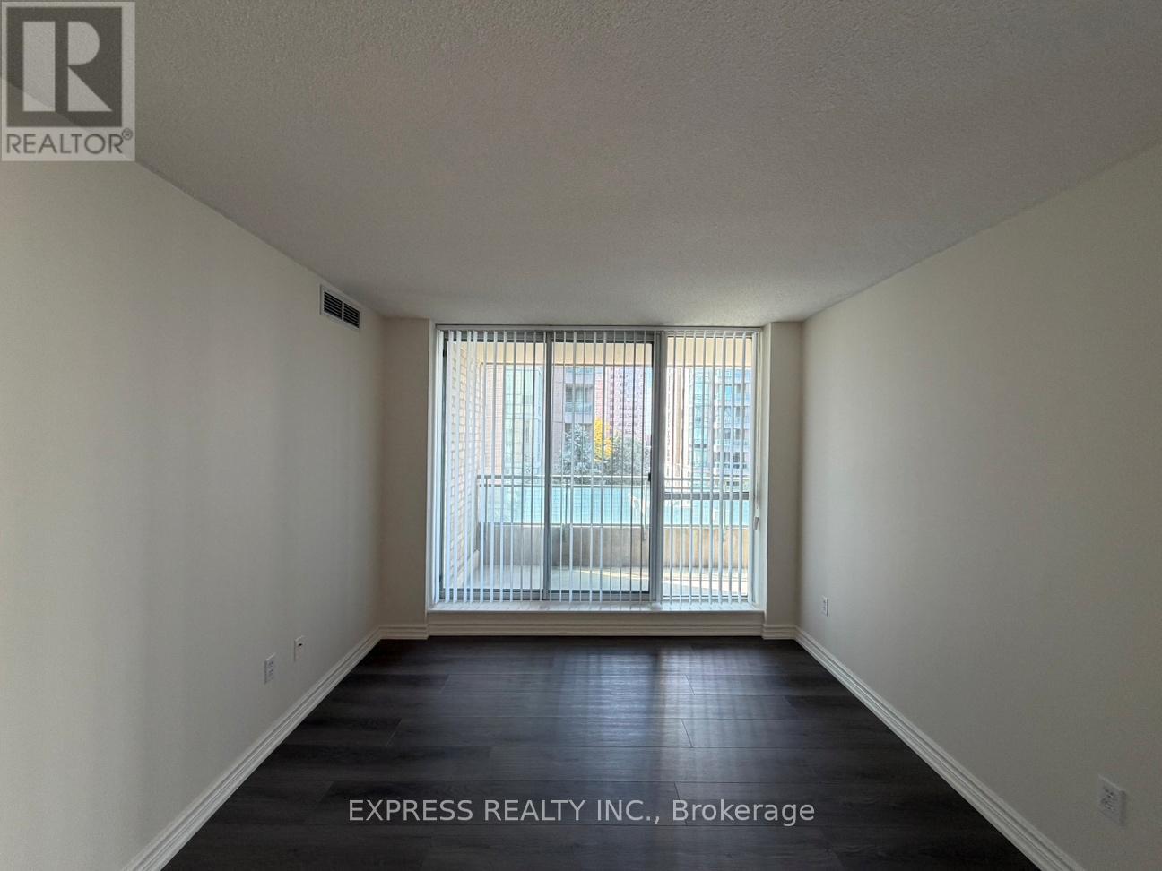 503 - 29 Pemberton Avenue, Toronto, Ontario  M2M 4L5 - Photo 7 - C12471408