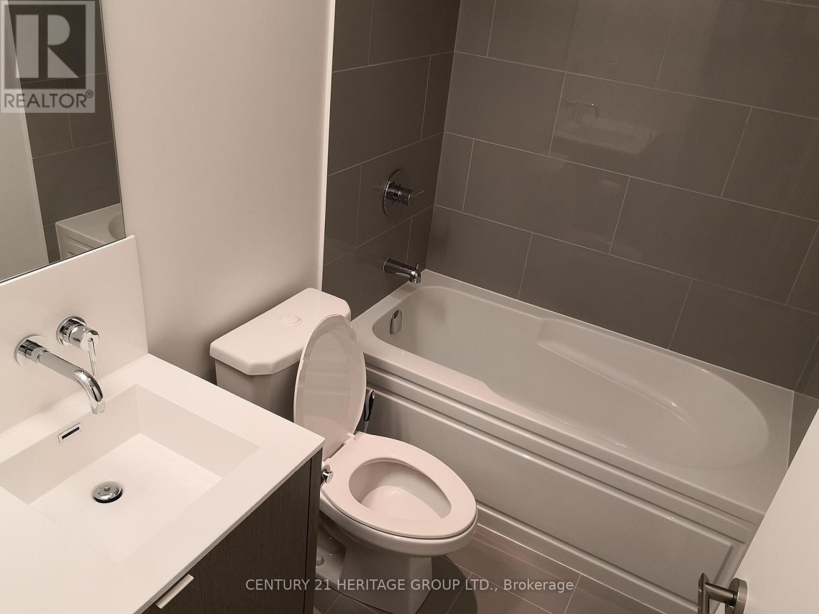4602 - 88 Harbour Street, Toronto, Ontario  M5J 1B7 - Photo 9 - C12471417