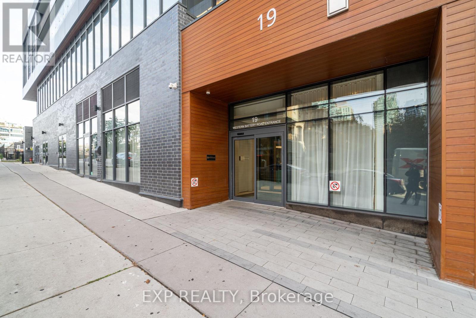 2719 - 19 WESTERN BATTERY ROAD, Toronto, Ontario