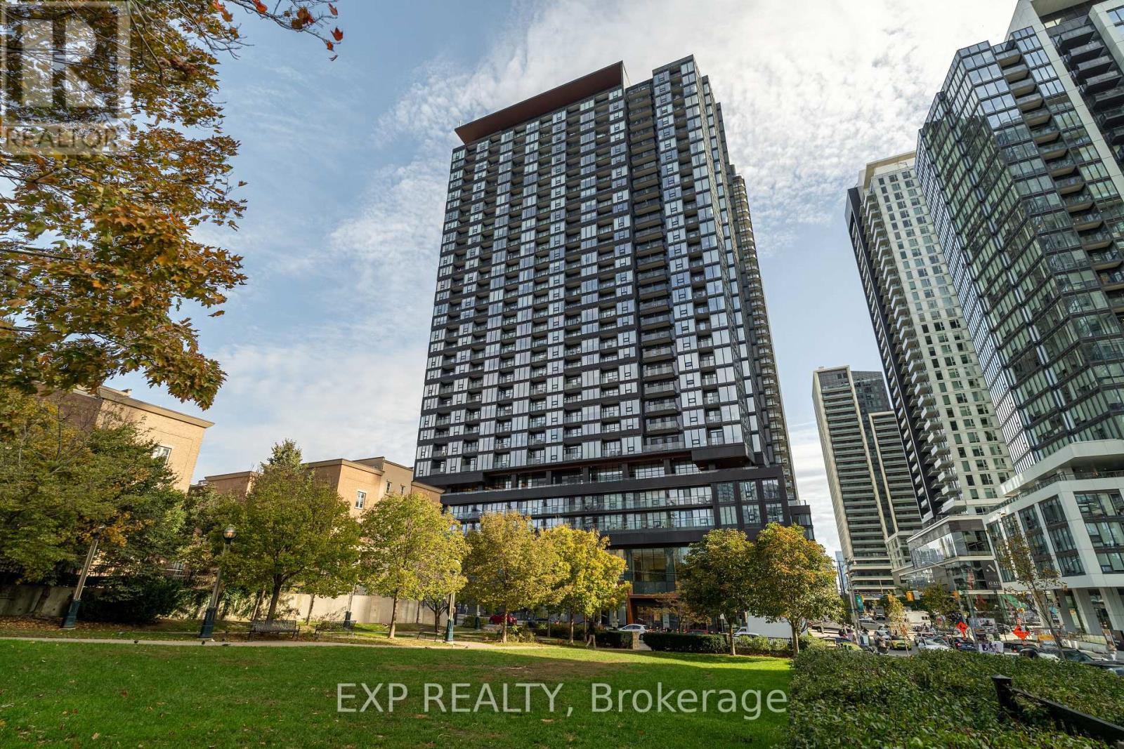 2719 - 19 Western Battery Road, Toronto, Ontario  M6K 0E3 - Photo 2 - C12471421