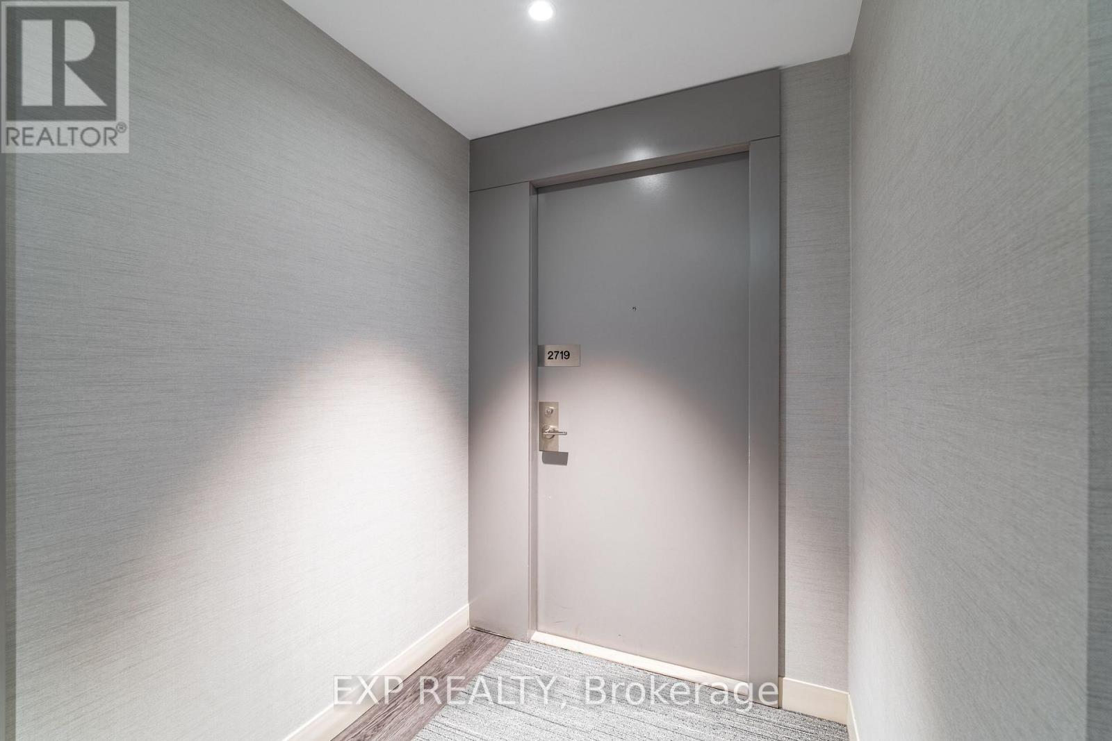 2719 - 19 Western Battery Road, Toronto, Ontario  M6K 0E3 - Photo 3 - C12471421