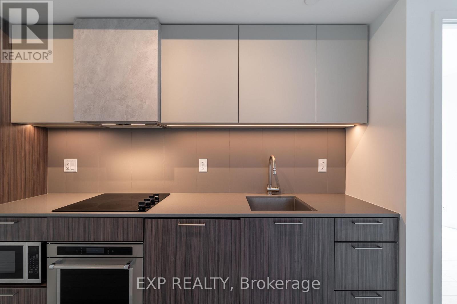 2719 - 19 Western Battery Road, Toronto, Ontario  M6K 0E3 - Photo 4 - C12471421