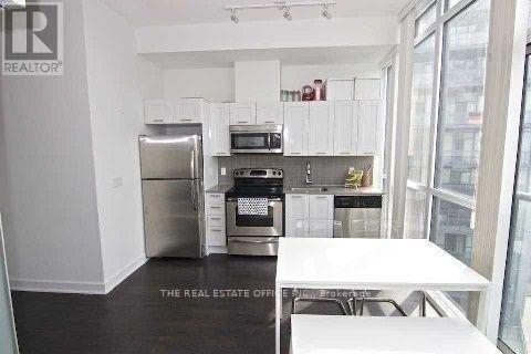 620 - 169 Fort York Boulevard, Toronto, Ontario  M5V 0C8 - Photo 9 - C12471424