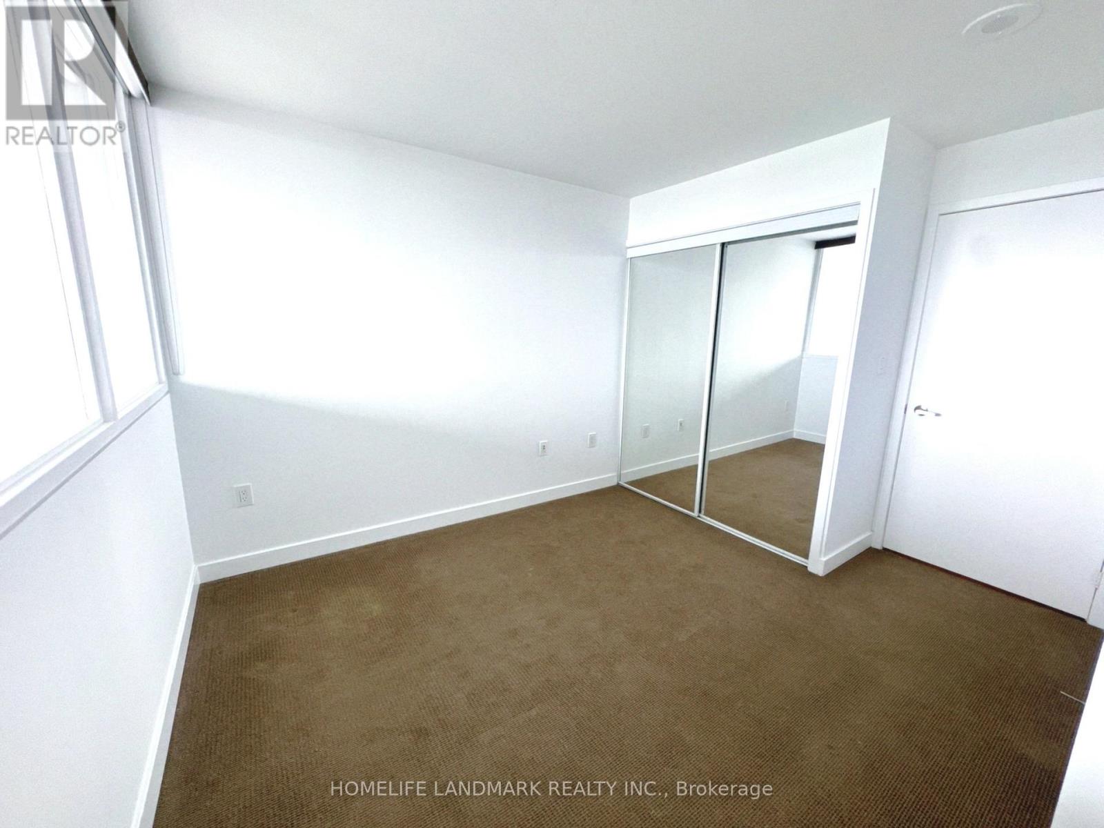 833 - 8 Telegram Mews, Toronto, Ontario  M5V 3Z5 - Photo 18 - C12471432