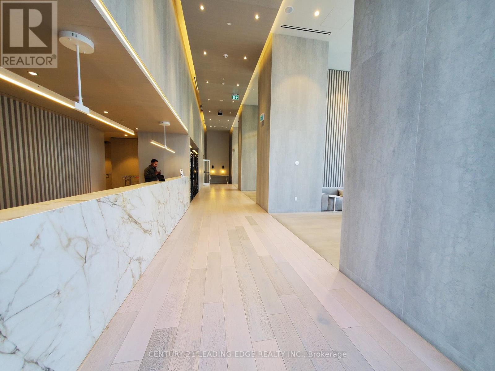 7106 - 55 Cooper Street, Toronto, Ontario  M5E 0G1 - Photo 2 - C12471436
