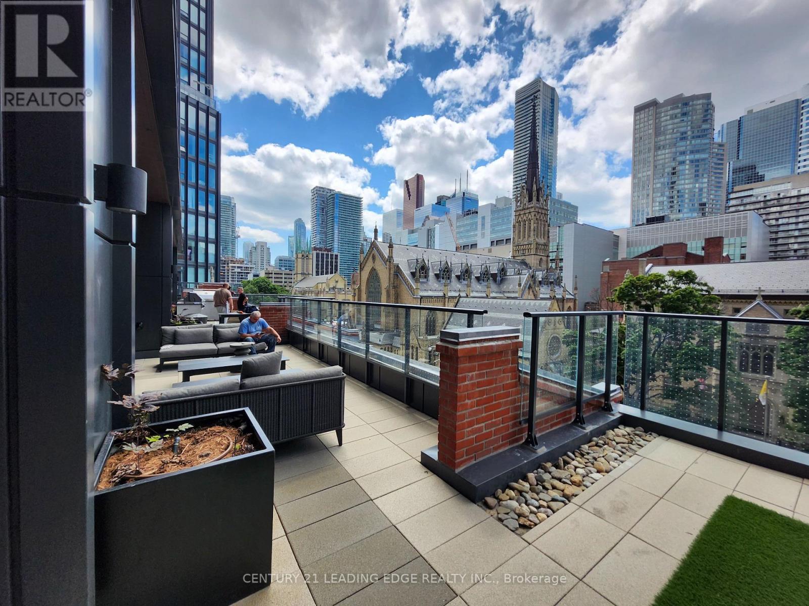 82 Dalhousie Street, Toronto, Ontario  M5B 0C5 - Photo 21 - C12471437