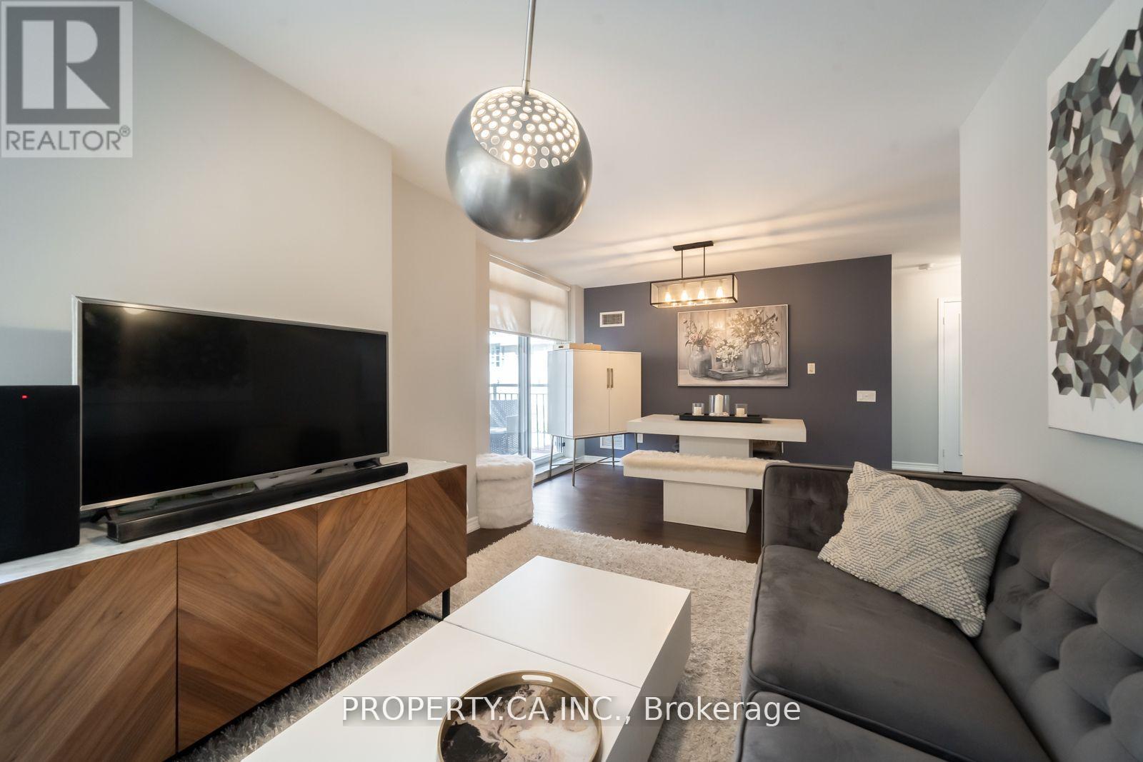 202 - 60 St Clair Avenue W, Toronto, Ontario  M4V 1M1 - Photo 6 - C12471500