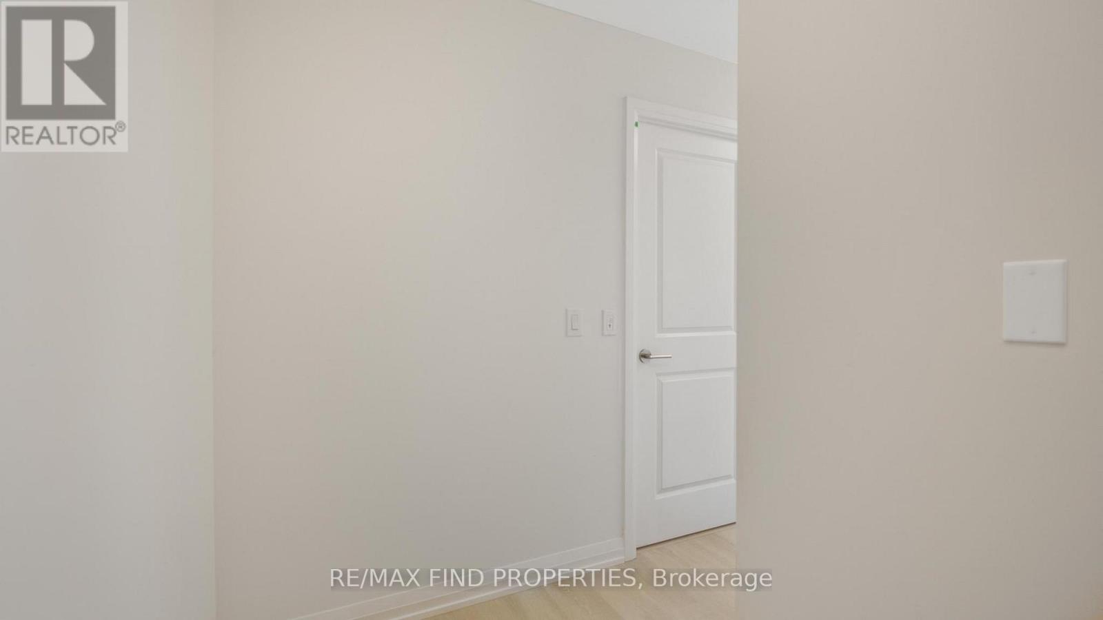 1002 - 3260 Sheppard Avenue E, Toronto, Ontario  M1T 3K3 - Photo 6 - E12471445