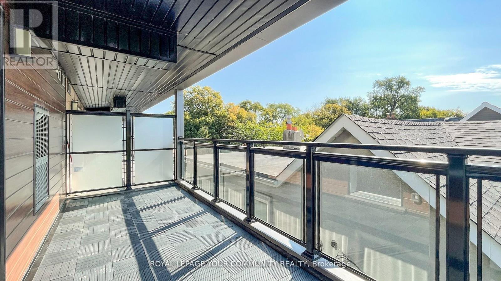 301 - 45 CONNAUGHT AVENUE, Toronto, Ontario