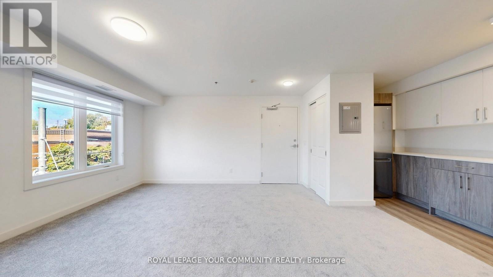 301 - 45 Connaught Avenue, Toronto, Ontario  M4L 2V8 - Photo 7 - E12471448