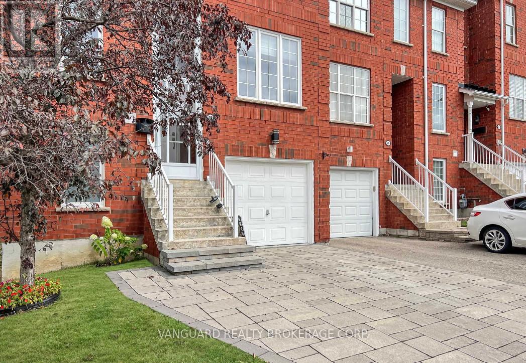 26 Exchequer Place, Toronto, Ontario  M1S 5R9 - Photo 2 - E12471458