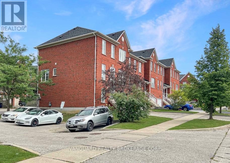 26 Exchequer Place, Toronto, Ontario  M1S 5R9 - Photo 3 - E12471458