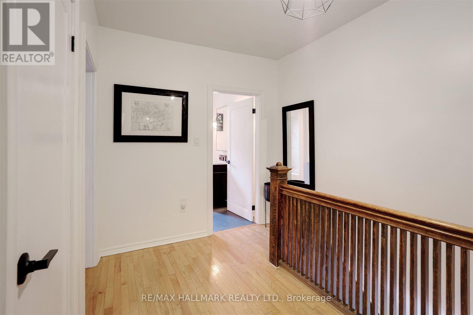 10 Mcgee Street, Toronto, Ontario  M4M 2K9 - Photo 19 - E12471473
