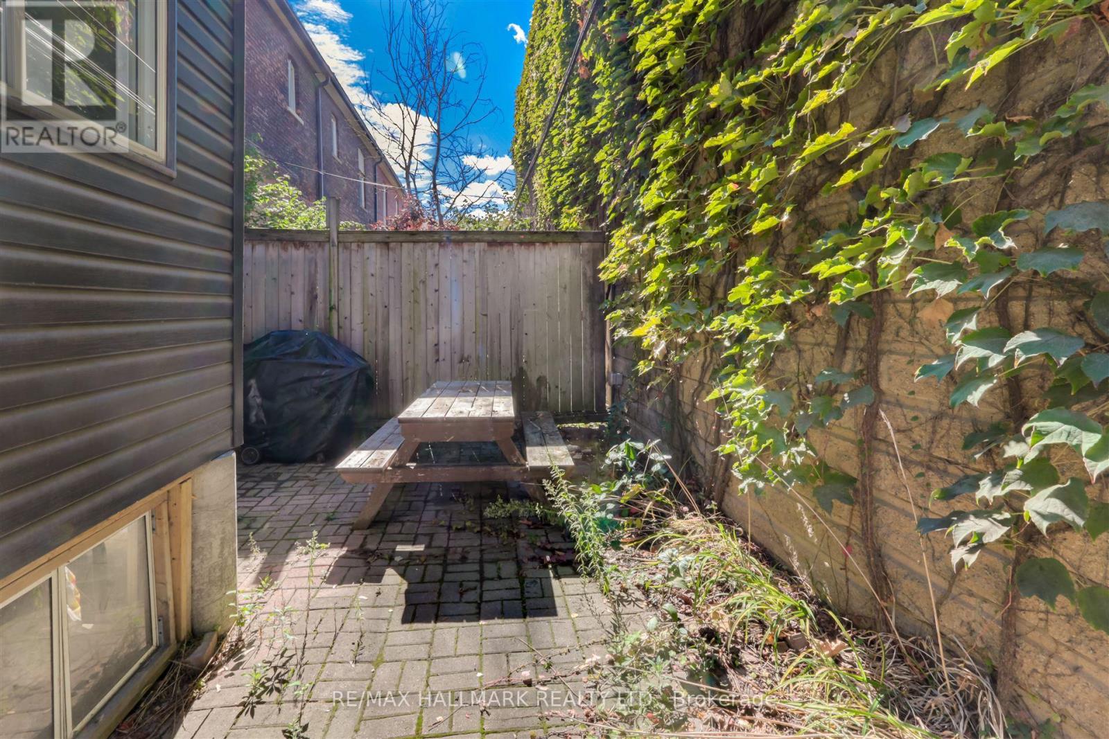 10 Mcgee Street, Toronto, Ontario  M4M 2K9 - Photo 29 - E12471473