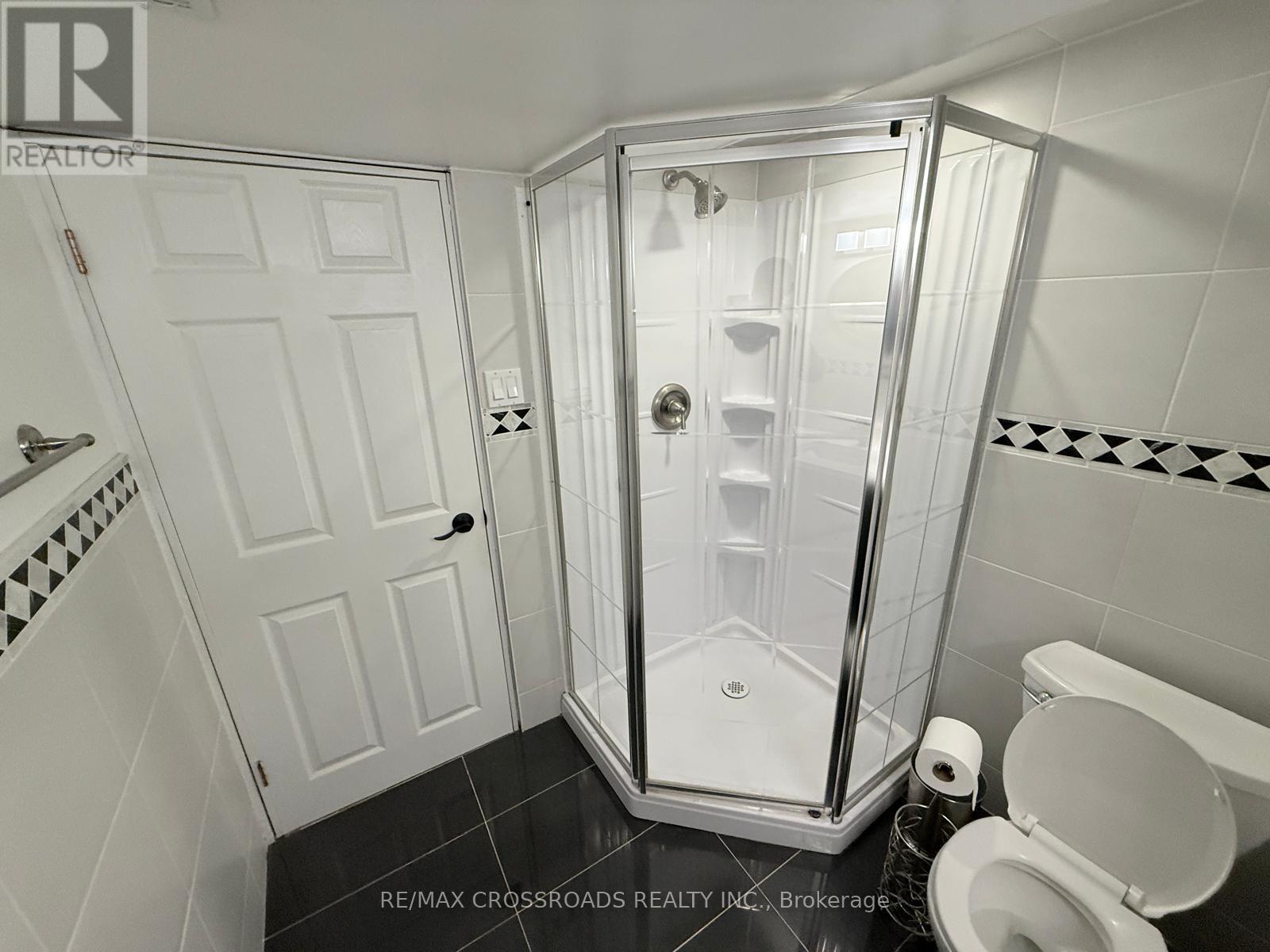 6 Logstone Crescent, Toronto, Ontario  M1E 4M3 - Photo 19 - E12471491