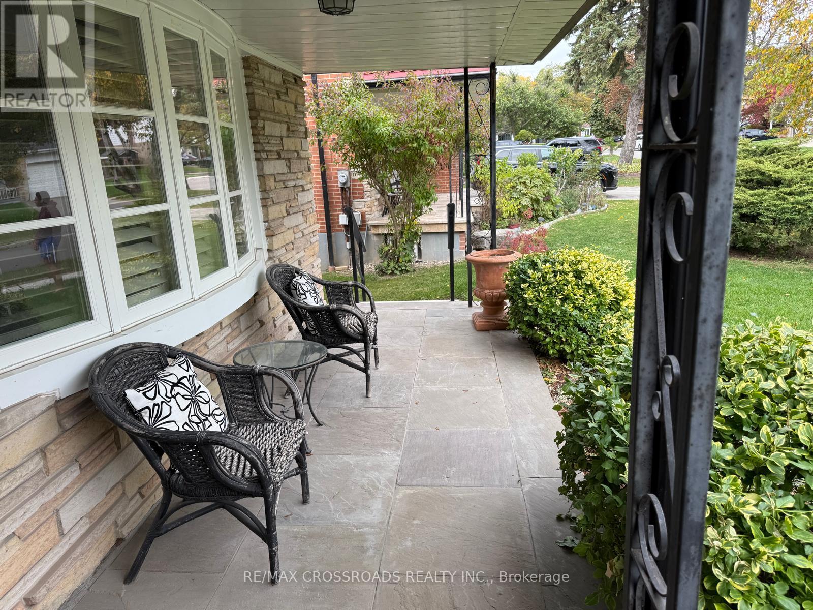 6 Logstone Crescent, Toronto, Ontario  M1E 4M3 - Photo 2 - E12471491