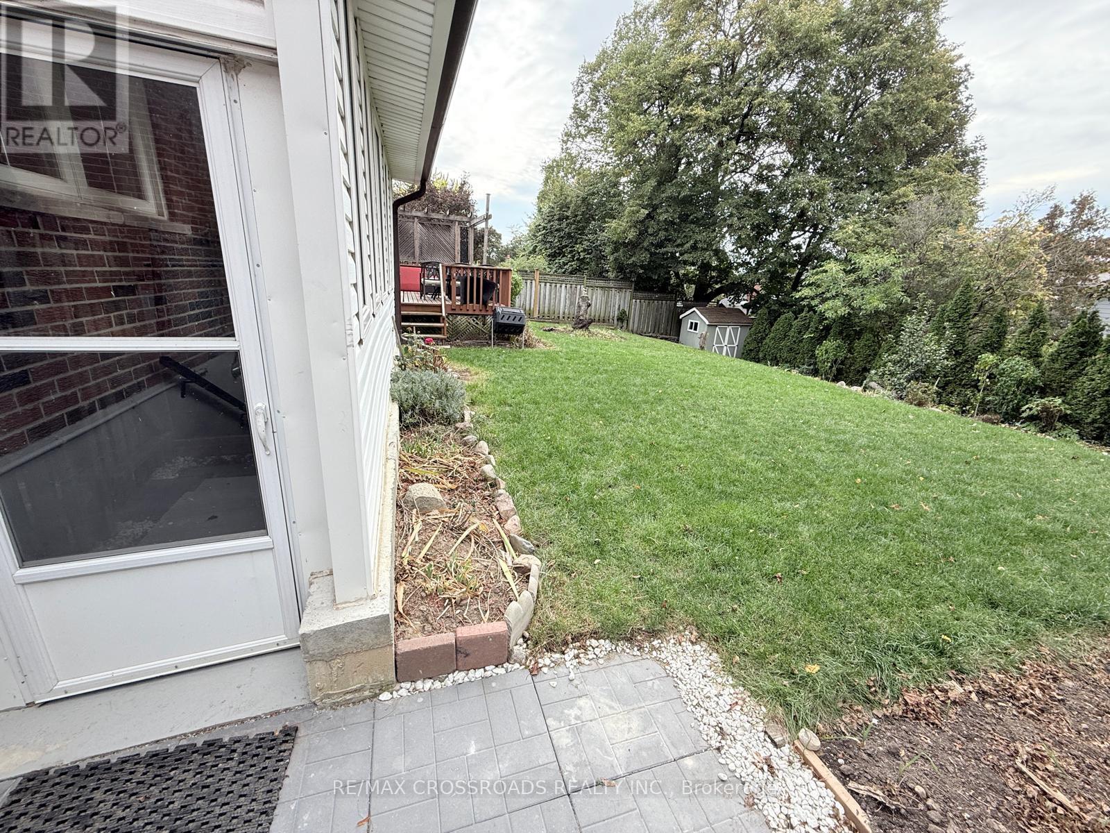 6 Logstone Crescent, Toronto, Ontario  M1E 4M3 - Photo 5 - E12471491