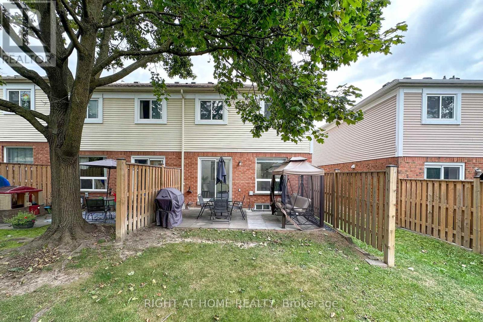 204 - 10 Bassett Boulevard, Whitby, Ontario  L1N 9C8 - Photo 33 - E12471522