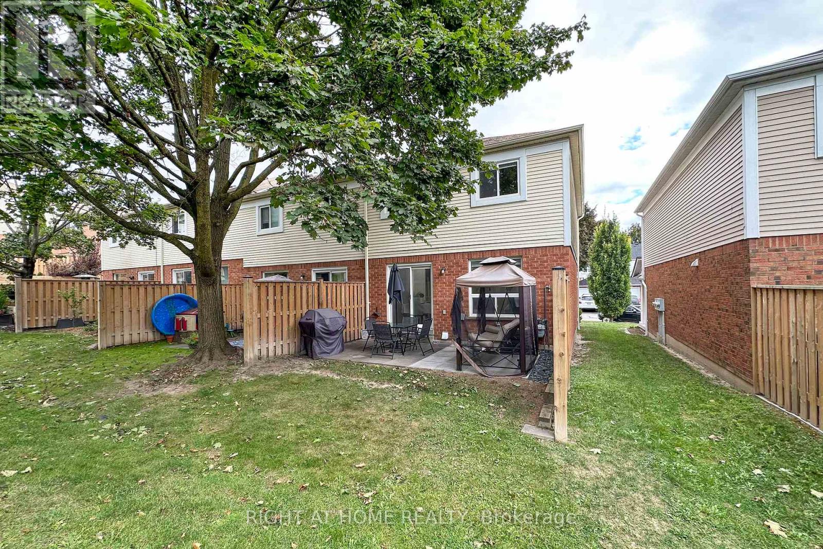 204 - 10 Bassett Boulevard, Whitby, Ontario  L1N 9C8 - Photo 36 - E12471522