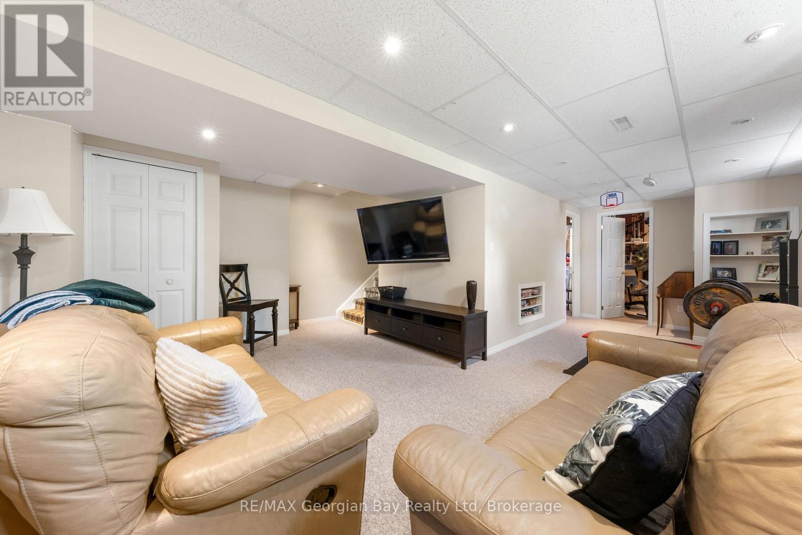 911 Watson Place, Midland, Ontario  L4R 5B9 - Photo 30 - S12471600