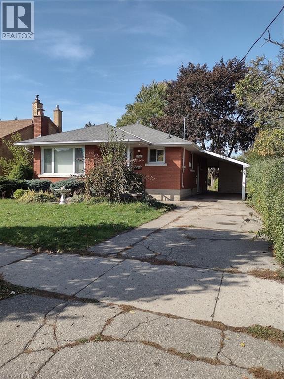 246 Eighth Avenue, Kitchener, Ontario  N2C 1S7 - Photo 2 - 40780323